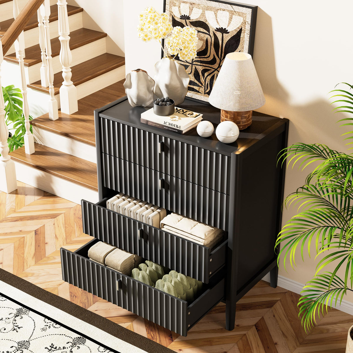 Black 4 Drawer Dresser U631